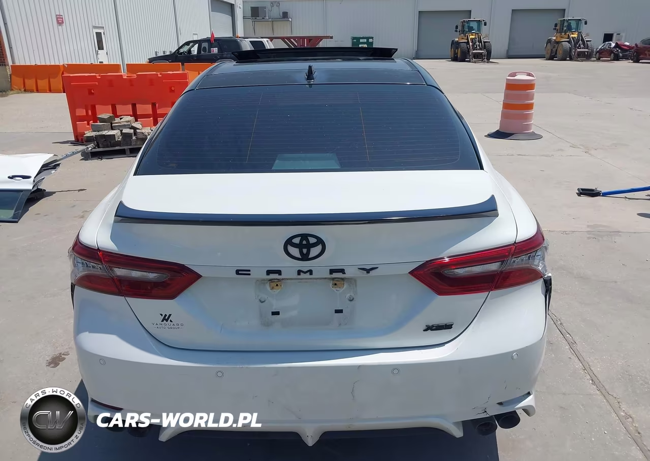 2021 Toyota Camry Xse V6 VIN:4T1KZ1AK3MU049613 - 15