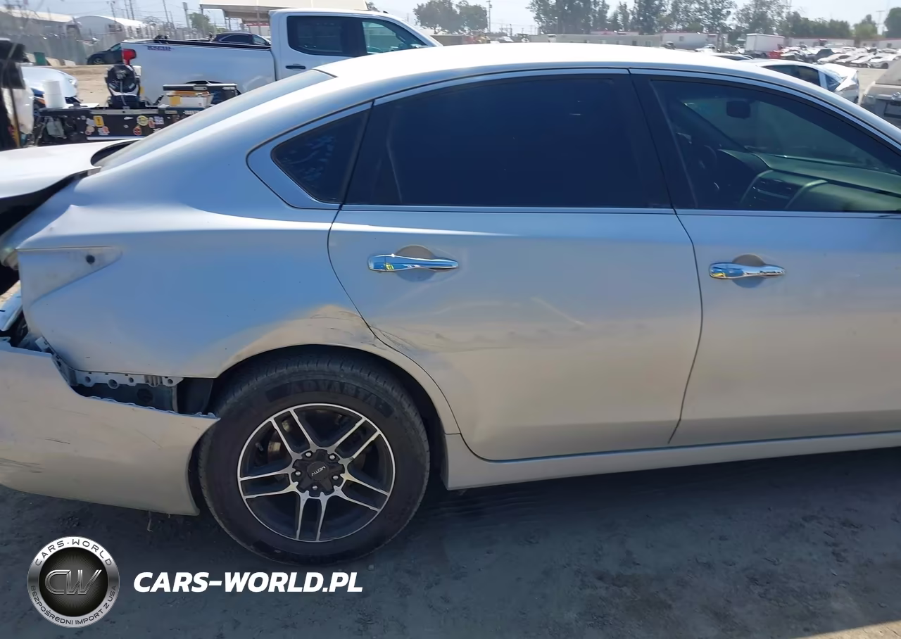 2013 Nissan Altima 2.5 S VIN:1N4AL3AP4DN550647 - 14
