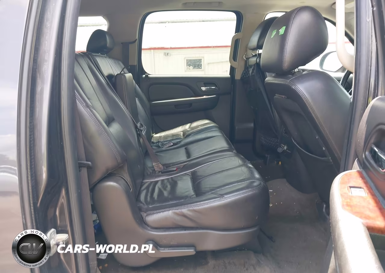 2010 Chevrolet Suburban 1500 Lt1 VIN:1GNUKJE34AR249653 - 8