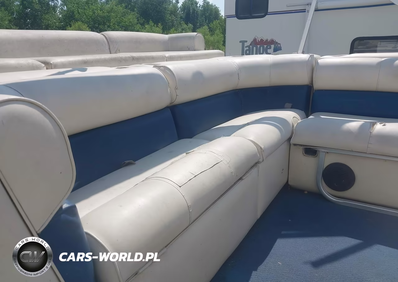 2003 Odyssey Millenium Pontoon Boat VIN:00000FRUA6819H203 - 8