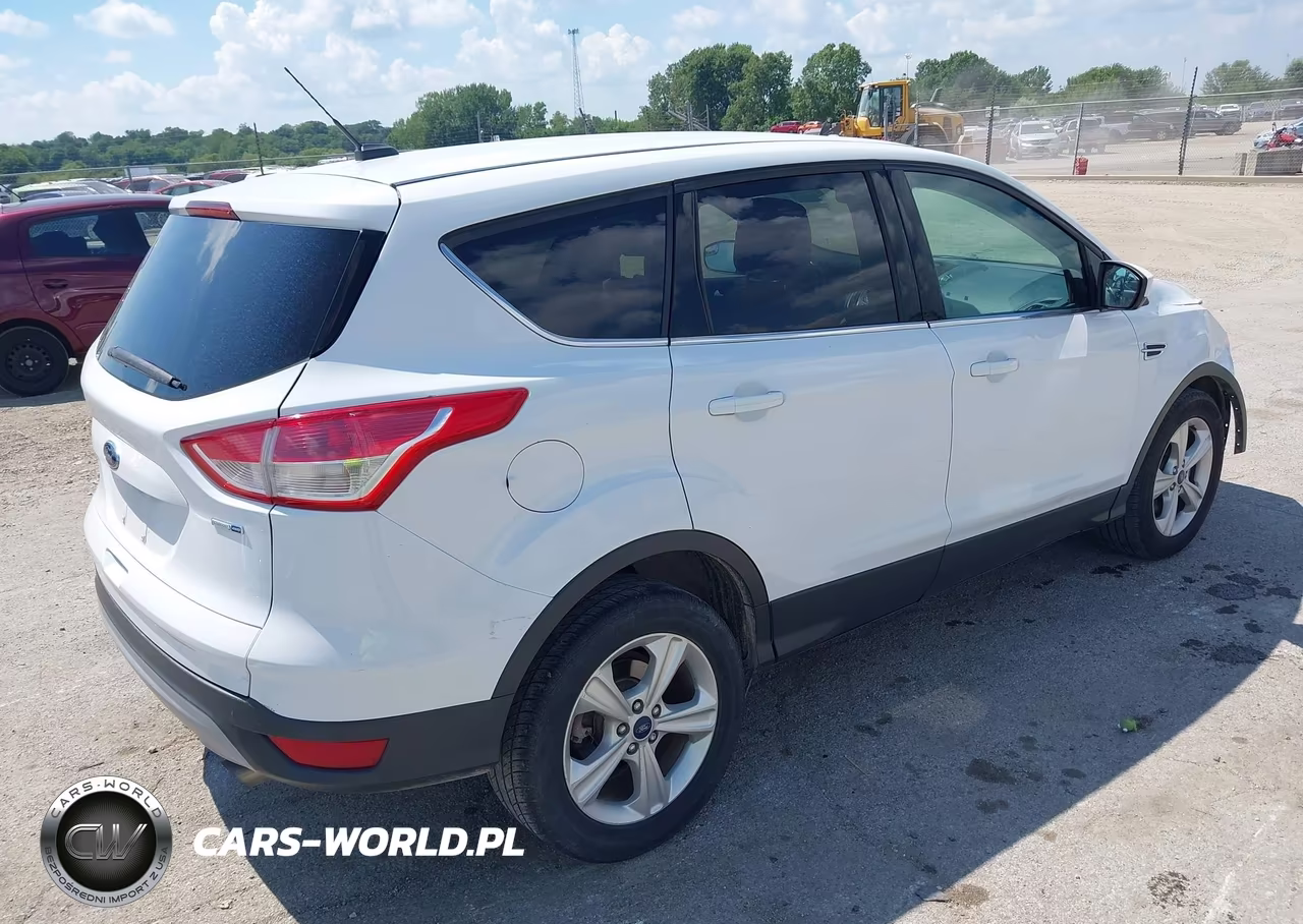 2015 Ford Escape Se VIN:1FMCU9GX0FUA93852 - 4