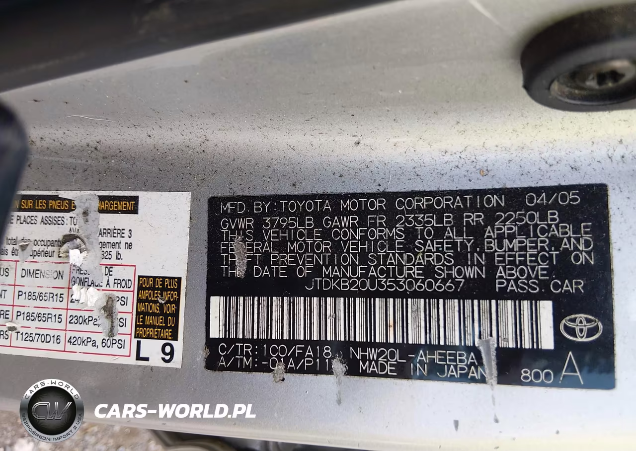 2005 Toyota Prius VIN:JTDKB20U353060667 - 9