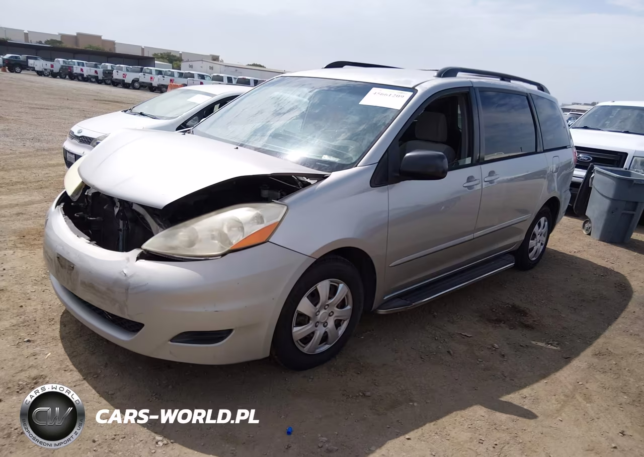 2010 Toyota Sienna Le VIN:5TDKK4CC7AS308975 - 2