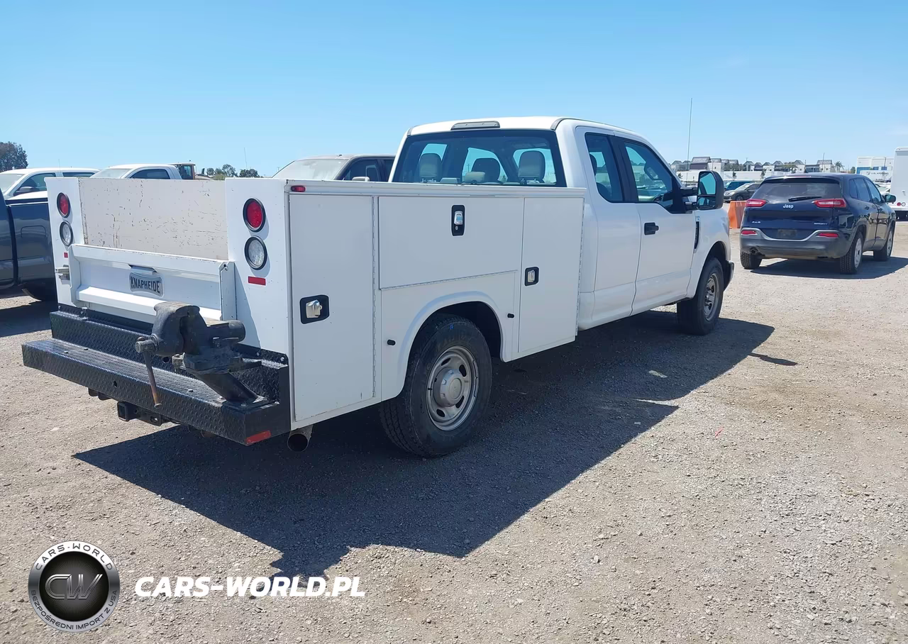 2017 Ford F-350 Xl VIN:1FD8X3A65HEE29048 - 4