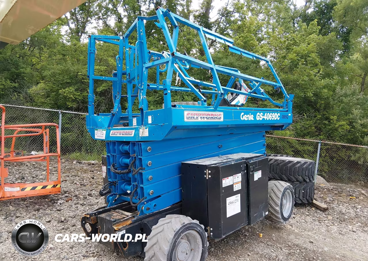 2016 Genie Gs-4069 Scissor Lift VIN:GS69F10885 - 2