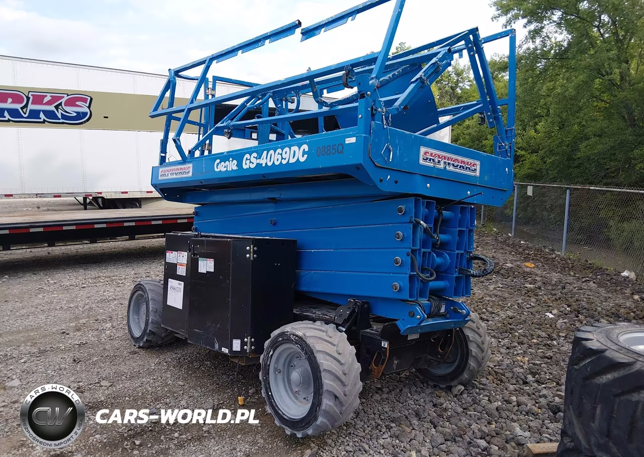 2016 Genie Gs-4069 Scissor Lift VIN:GS69F10885 - 3