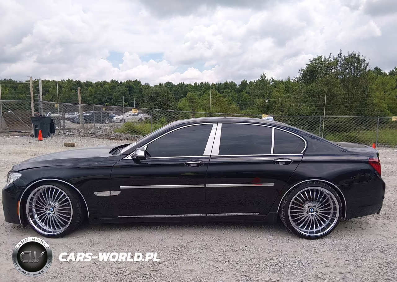 2013 BMW 750I xDrive VIN:WBAYB6C50DC998269 - 14