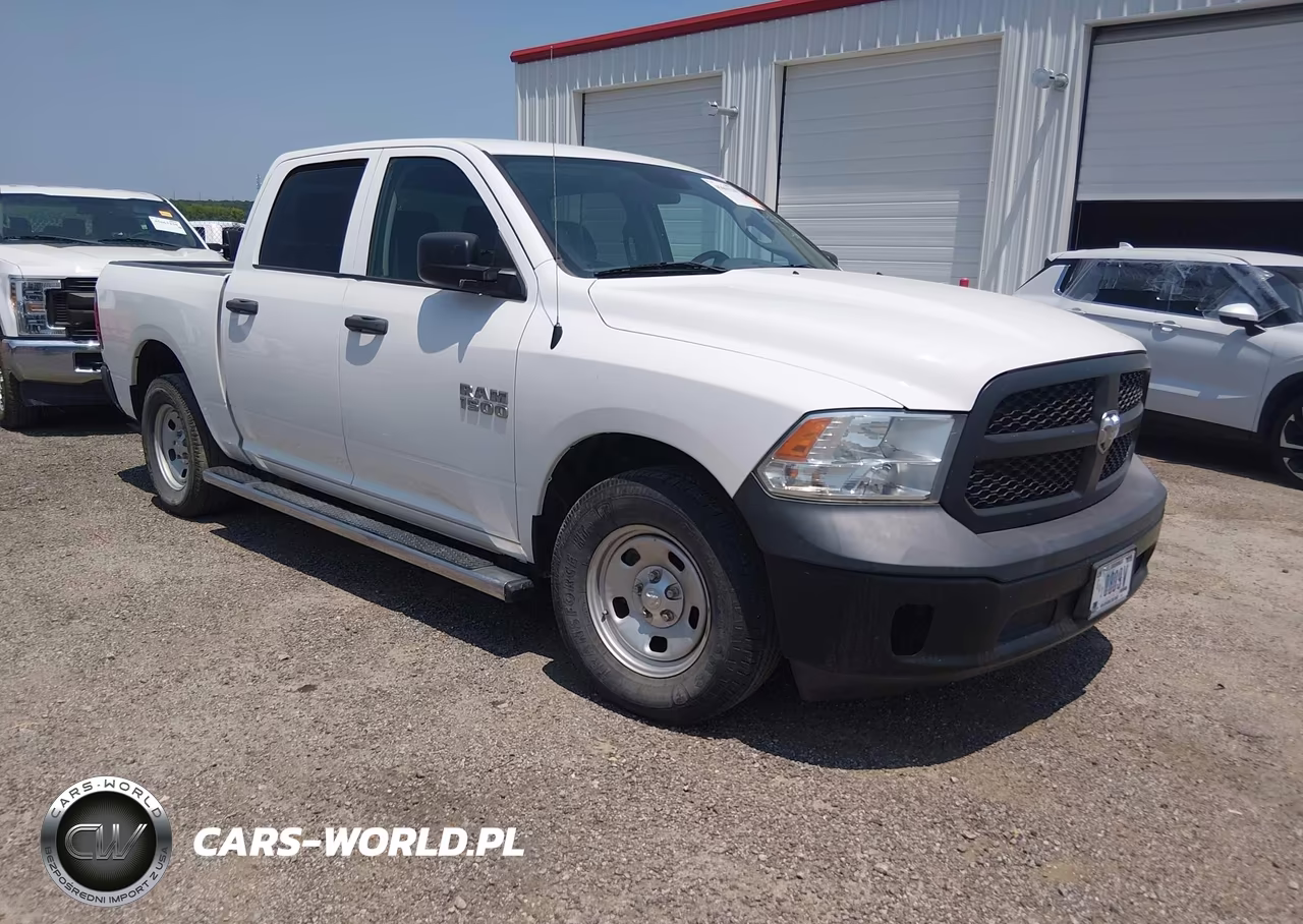 2018 Ram 1500 Tradesman 4X2 5'7 Box VIN:1C6RR6KG2JS296520 - 1