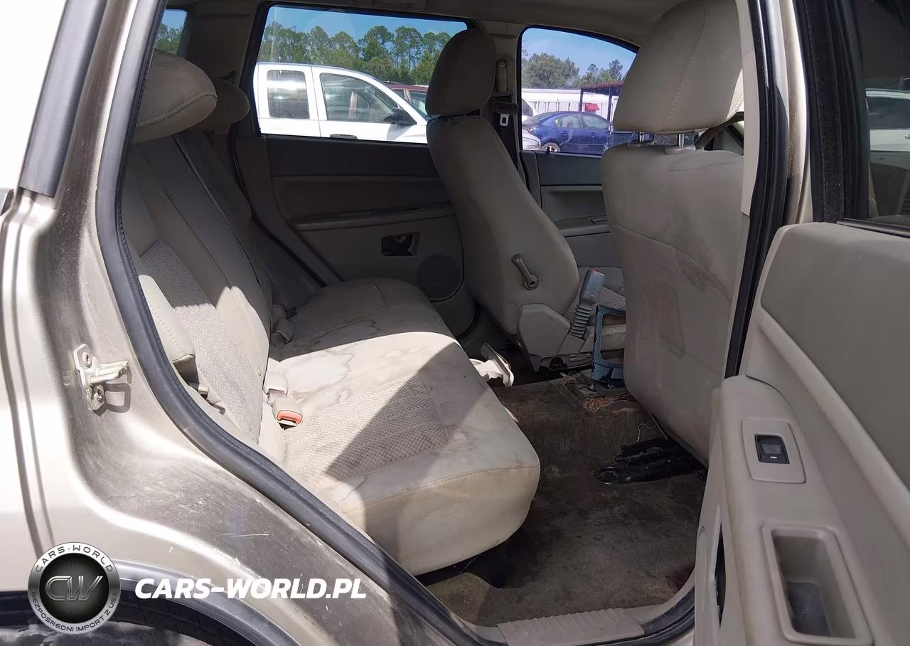 2006 Jeep Grand Cherokee Laredo VIN:1J4HR48N36C265836 - 8