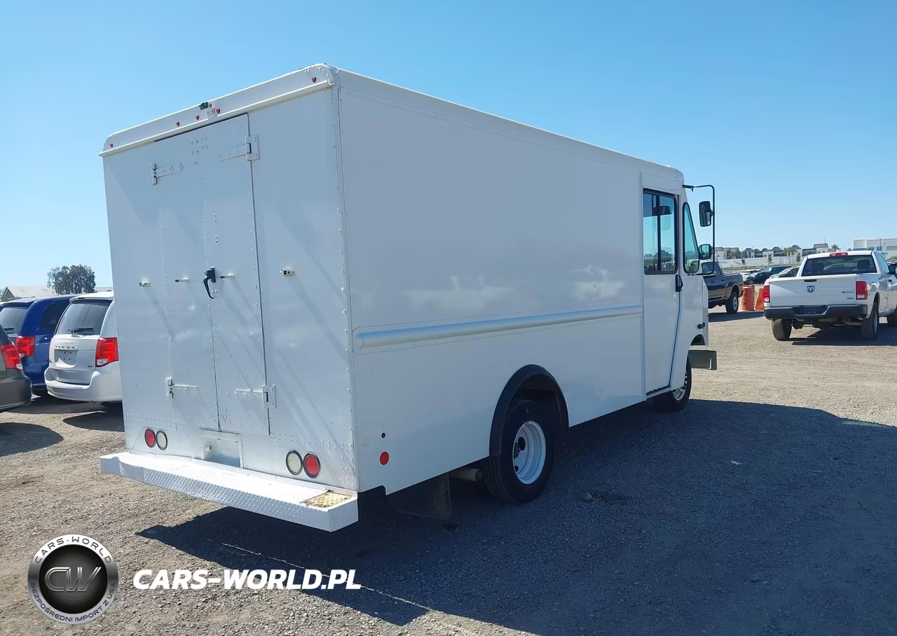 2017 Ford E-350 Stripped VIN:1FC3E3KS7HDC65176 - 4
