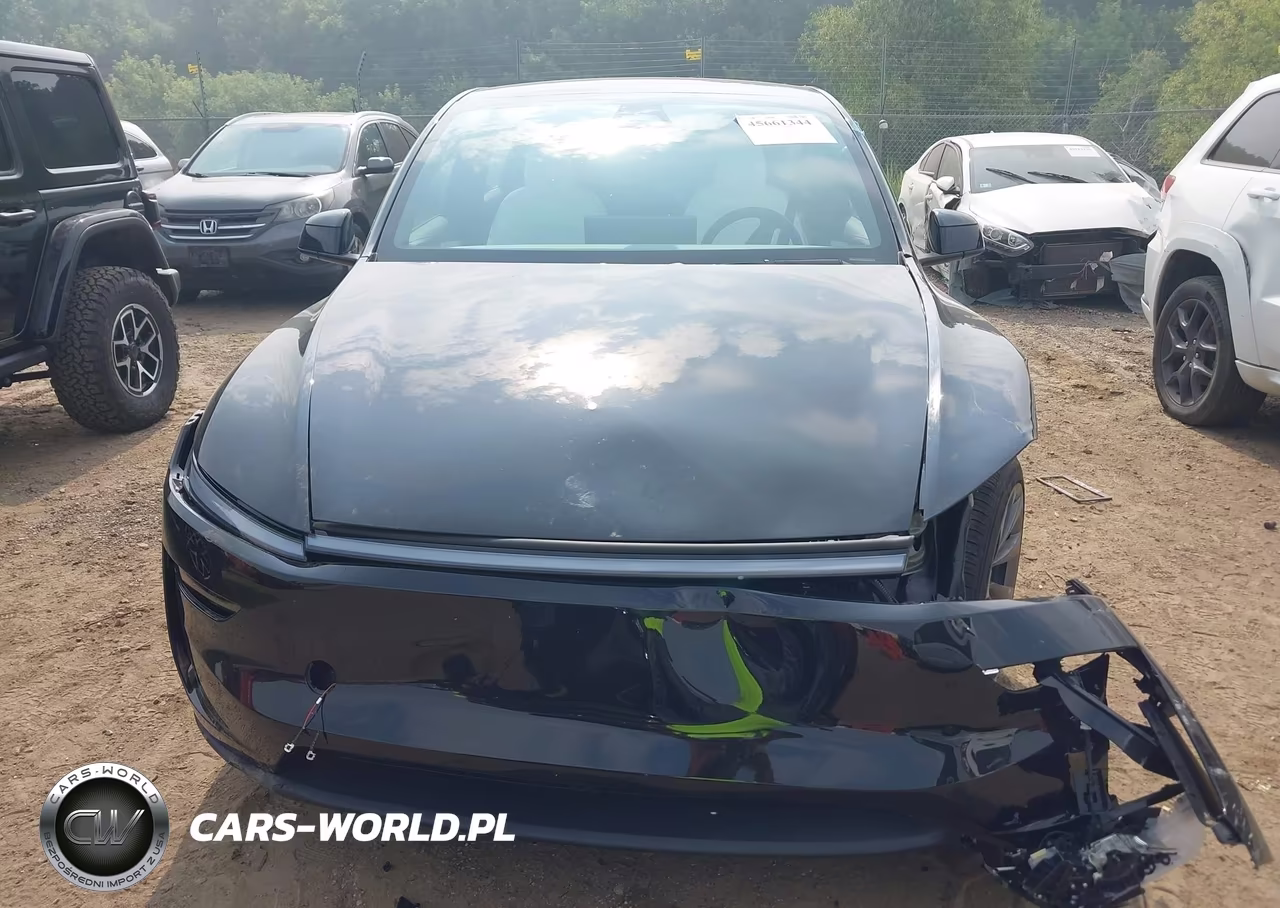 2026 Tesla Model Y Premium Rear-Wheel Drive-Rear-Wheel Drive VIN:7SAYGDED3TF635854 - 10