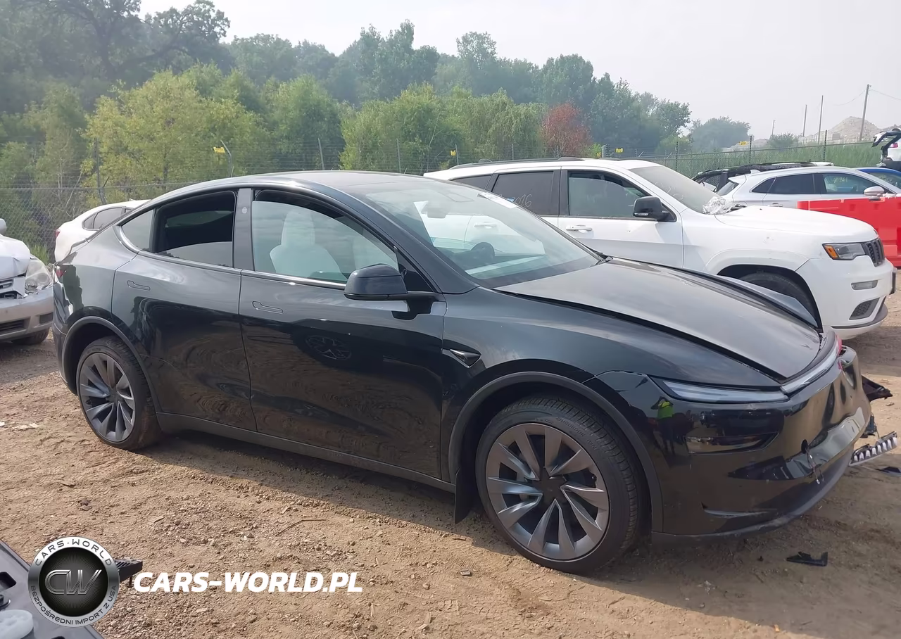 2026 Tesla Model Y Premium Rear-Wheel Drive-Rear-Wheel Drive VIN:7SAYGDED3TF635854 - 11