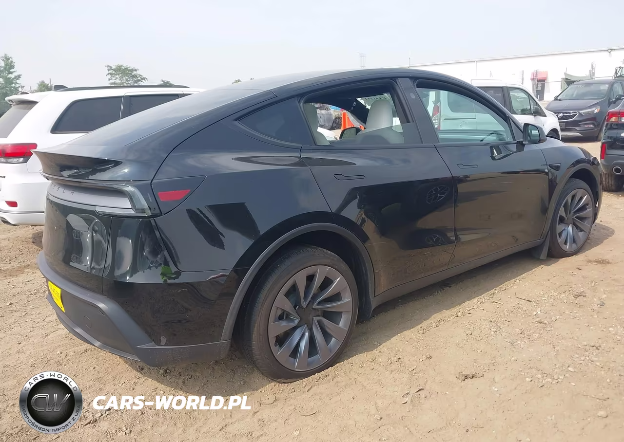 2026 Tesla Model Y Premium Rear-Wheel Drive-Rear-Wheel Drive VIN:7SAYGDED3TF635854 - 4
