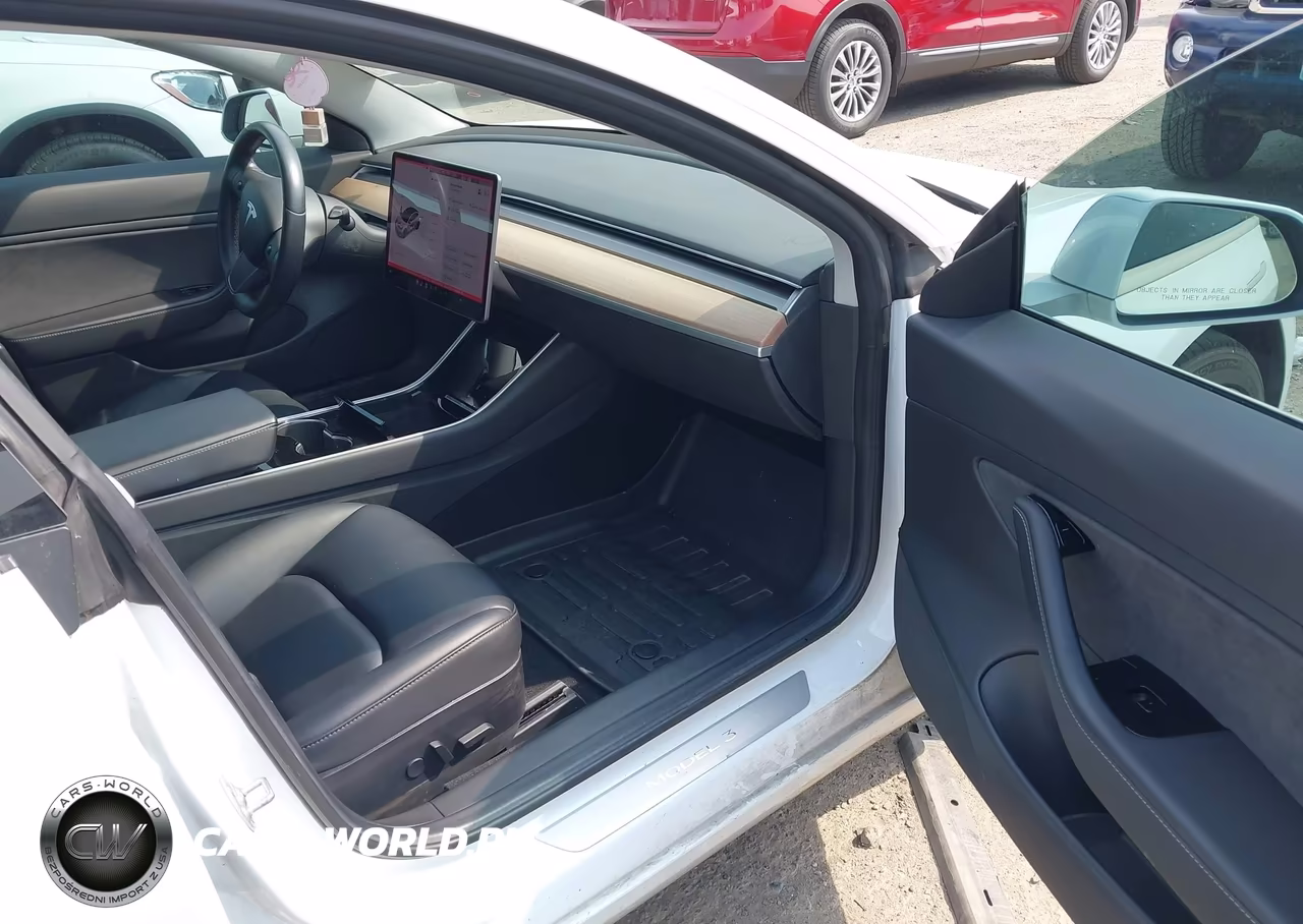 2018 Tesla Model 3 Long Range-Performance VIN:5YJ3E1EB4JF108476 - 5