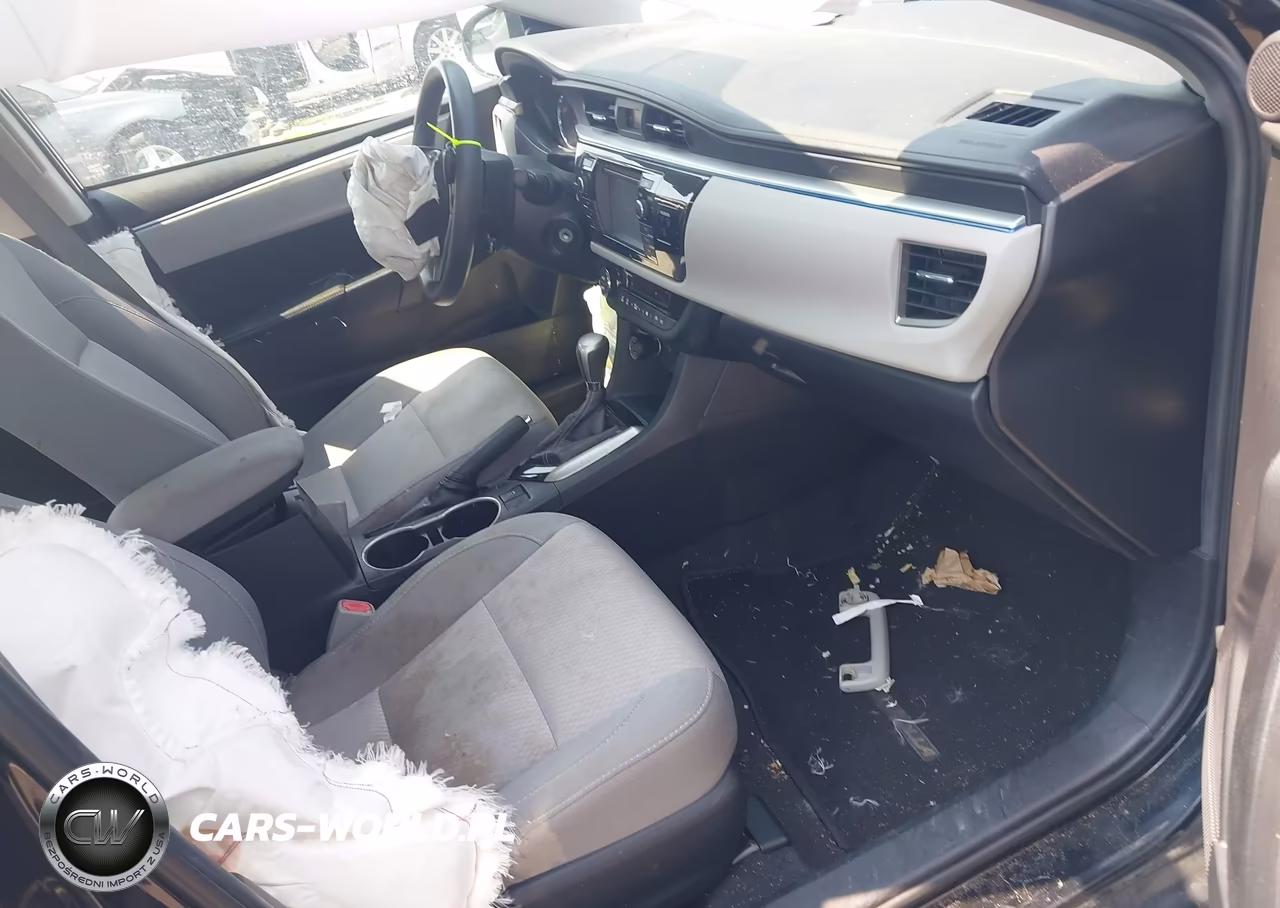 2015 Toyota Corolla Le VIN:2T1BURHEXFC357637 - 5