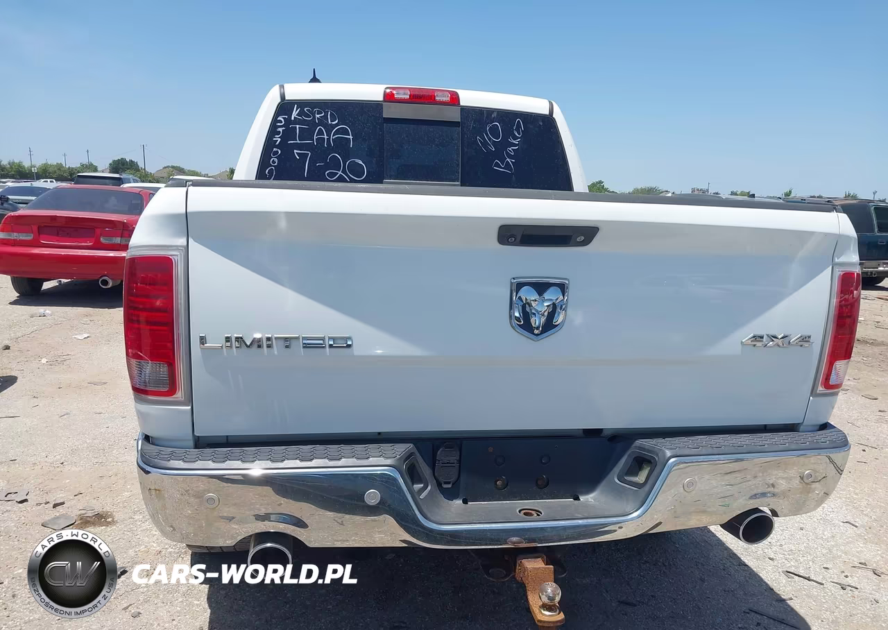 2015 Ram 1500 Laramie Limited VIN:1C6RR7PMXFS557002 - 16