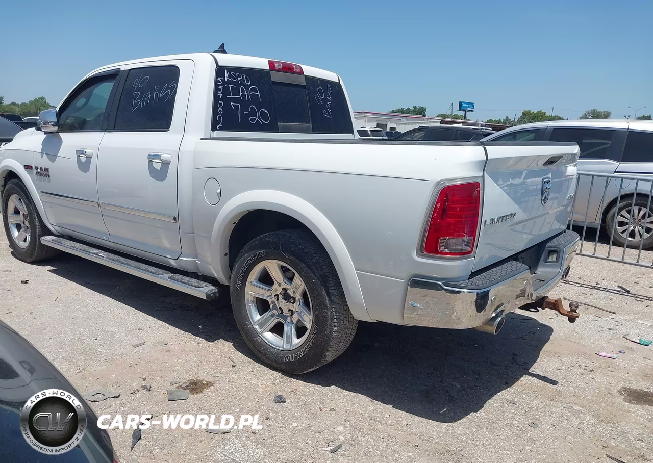 2015 Ram 1500 Laramie Limited VIN:1C6RR7PMXFS557002 - 3