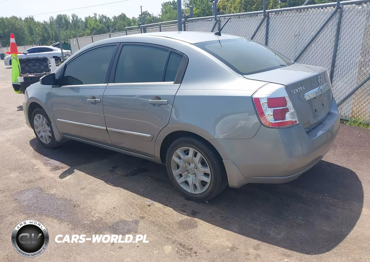 2010 Nissan Sentra 2.0S VIN:3N1AB6AP3AL635900 - 3