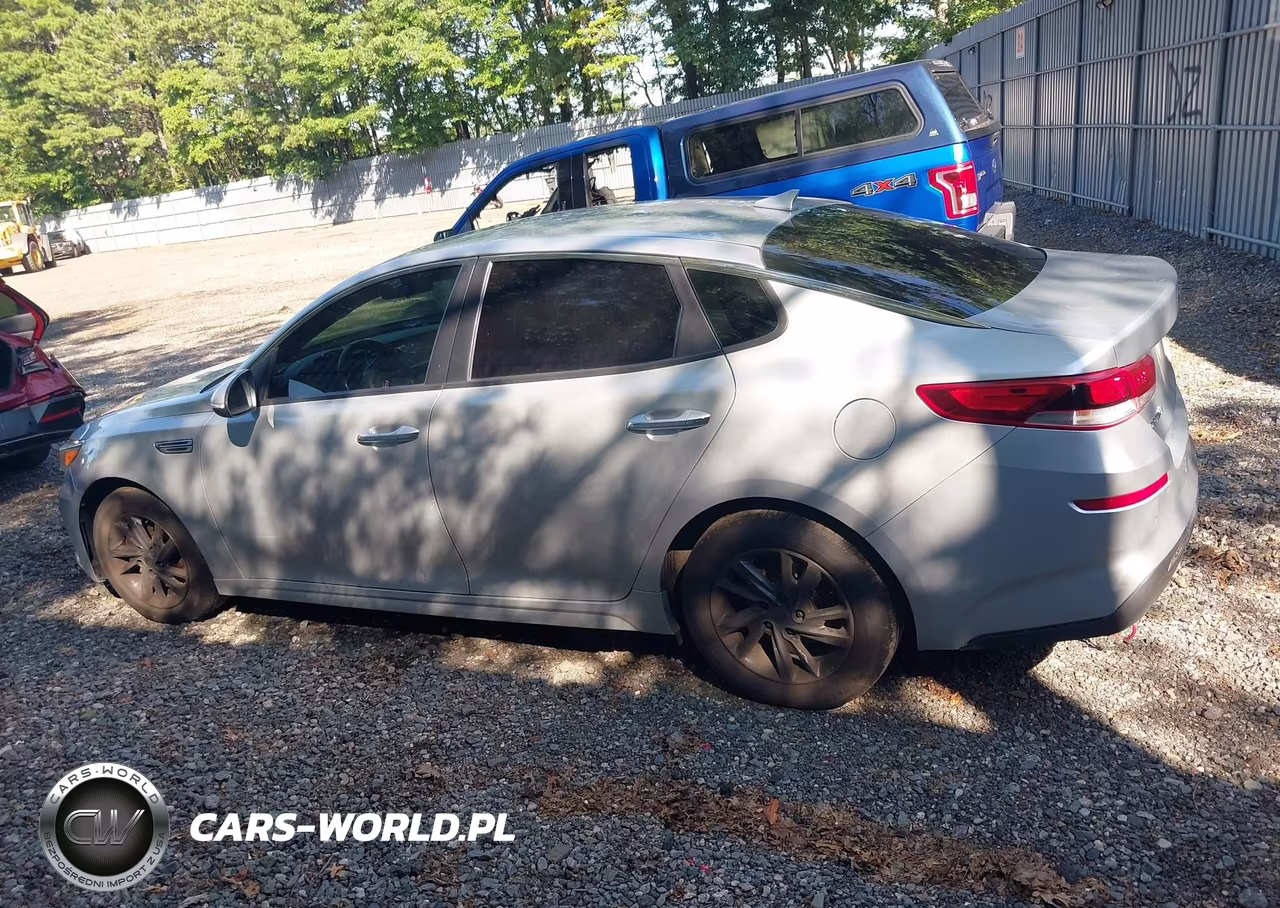 2019 Kia Optima Lx VIN:5XXGT4L30KG364455 - 14