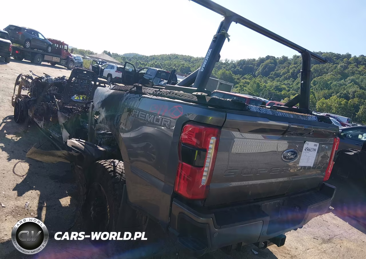 2024 Ford F-250 Lariat VIN:1FT8W2BN0REF31088 - 3