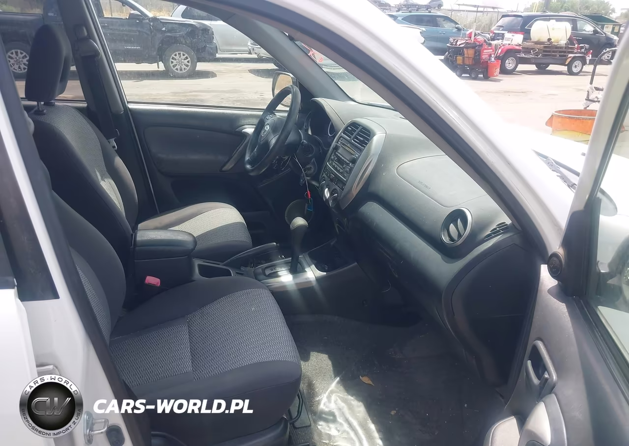 2005 Toyota Rav4 VIN:JTEHD20V256026632 - 5