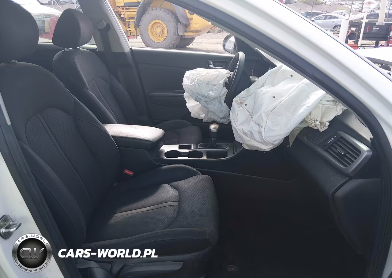 2018 Kia Optima Lx VIN:5XXGT4L3XJG184656 - 5