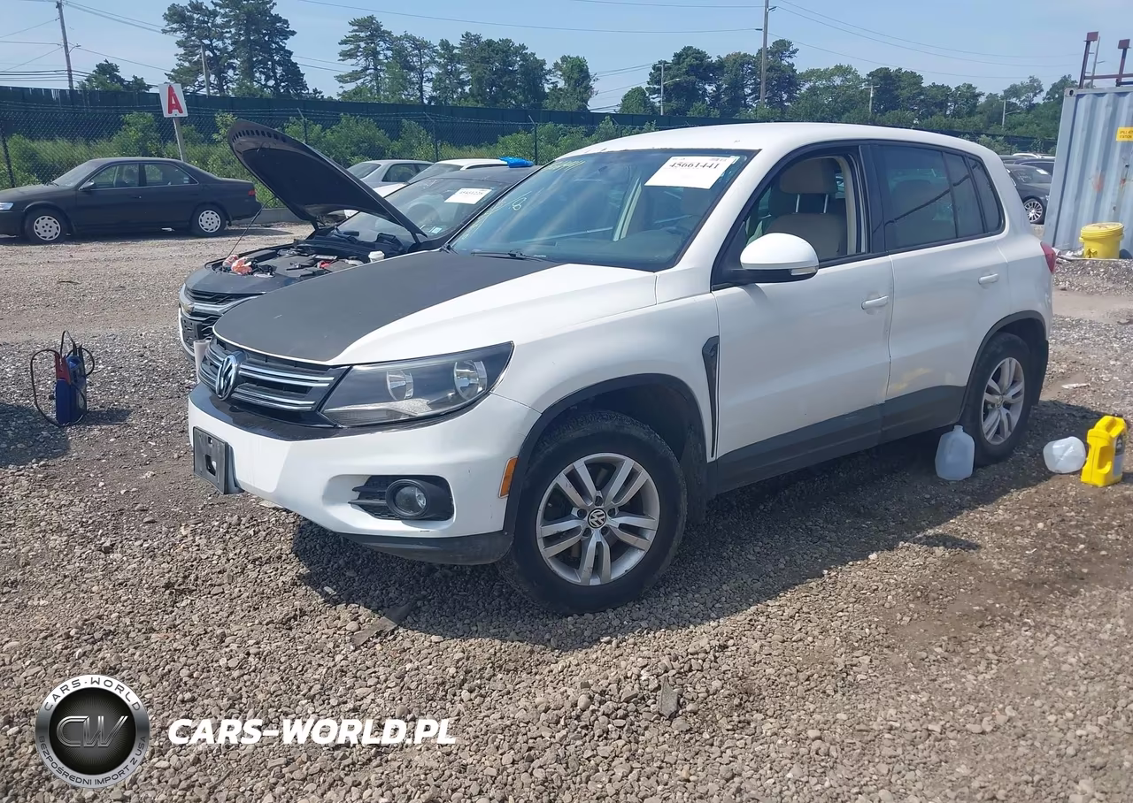 2012 Volkswagen Tiguan Le VIN:WVGAV7AX5CW588209 - 2