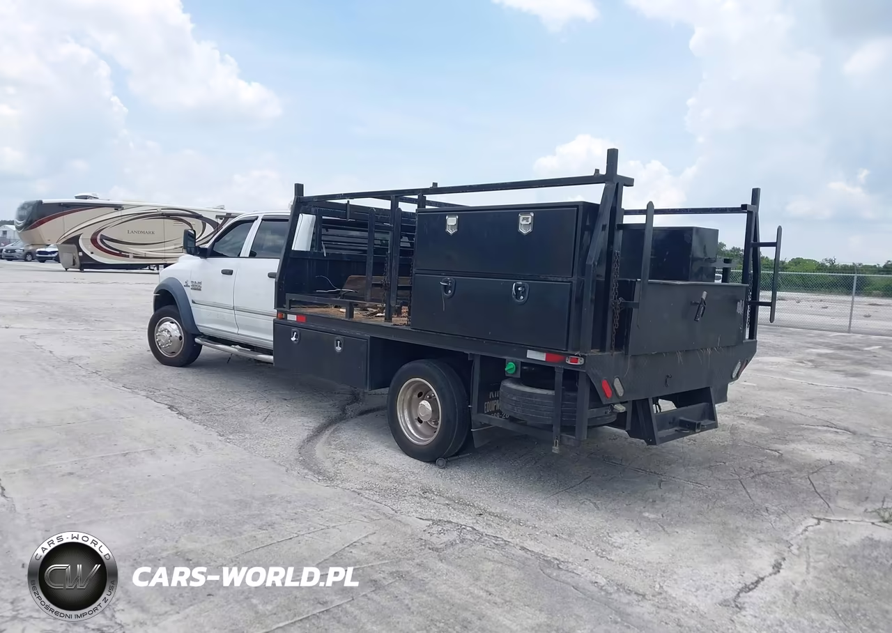 2016 Ram 4500 Chassis Tradesman-Slt-Laramie VIN:3C7WRLFL6GG218309 - 3
