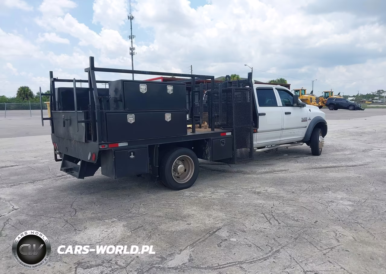 2016 Ram 4500 Chassis Tradesman-Slt-Laramie VIN:3C7WRLFL6GG218309 - 4