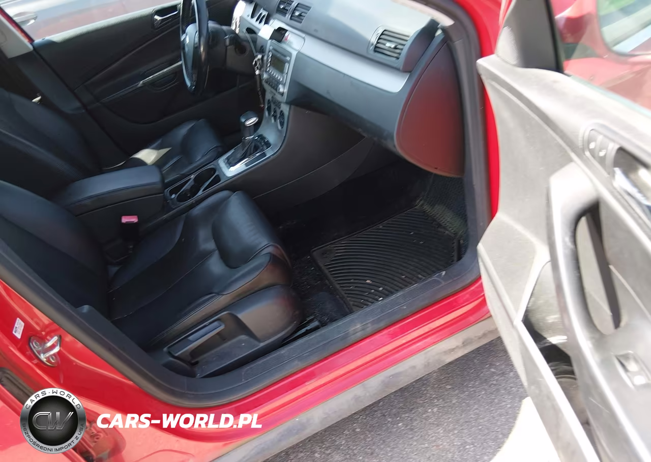 2008 Volkswagen Passat Komfort VIN:WVWLK93CX8E041266 - 5