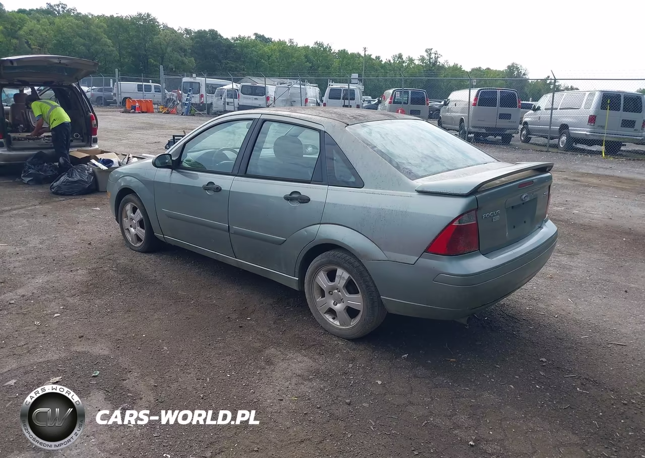 2005 Ford Focus Zx4 VIN:1FAFP34N65W148144 - 3