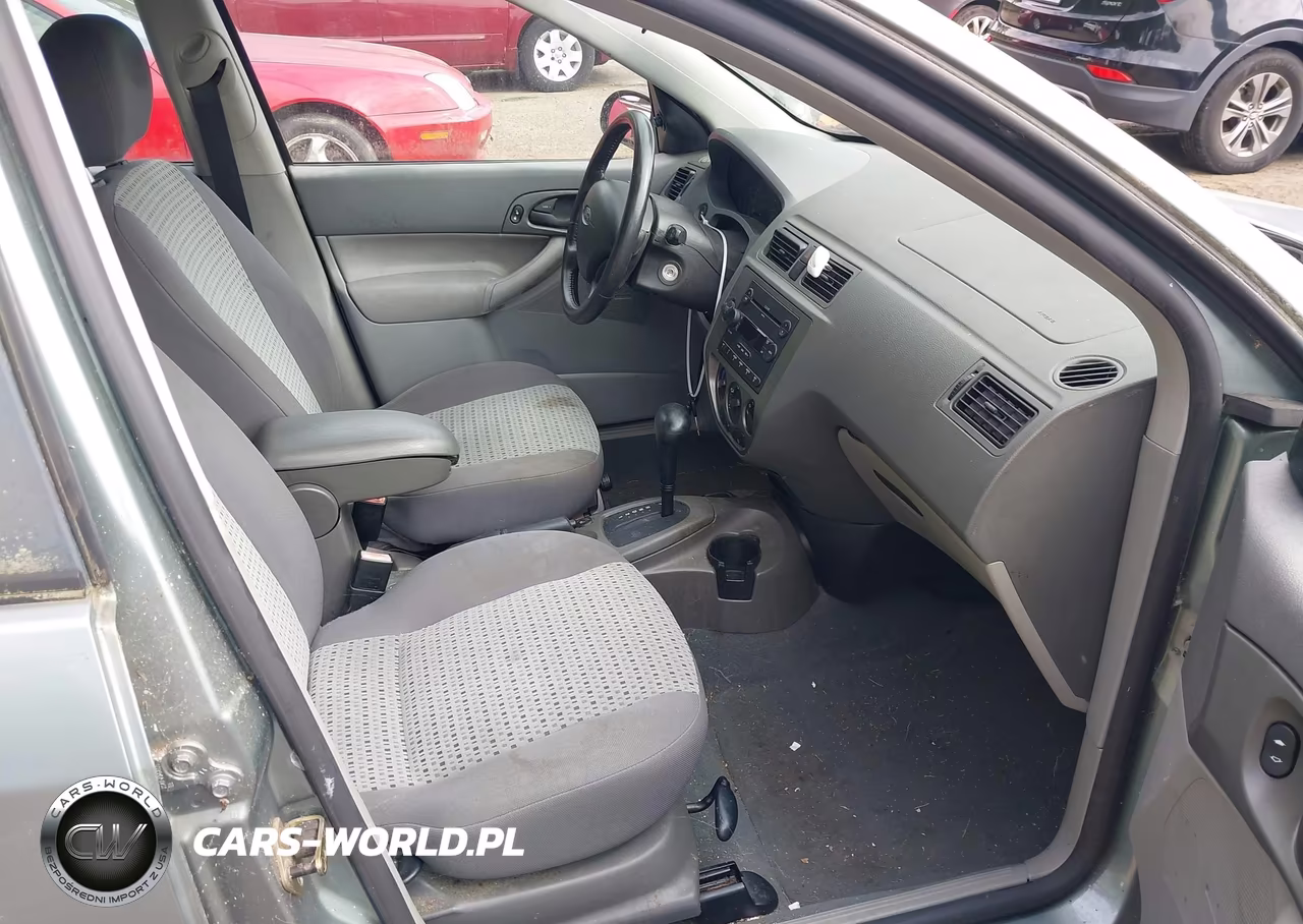 2005 Ford Focus Zx4 VIN:1FAFP34N65W148144 - 5