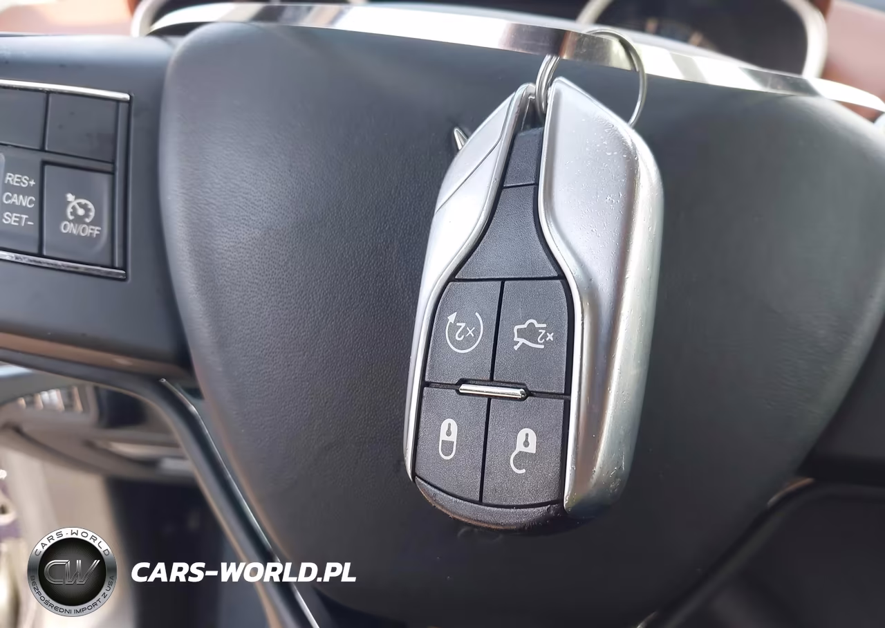 2017 Maserati Ghibli S VIN:ZAM57RSA1H1252529 - 11