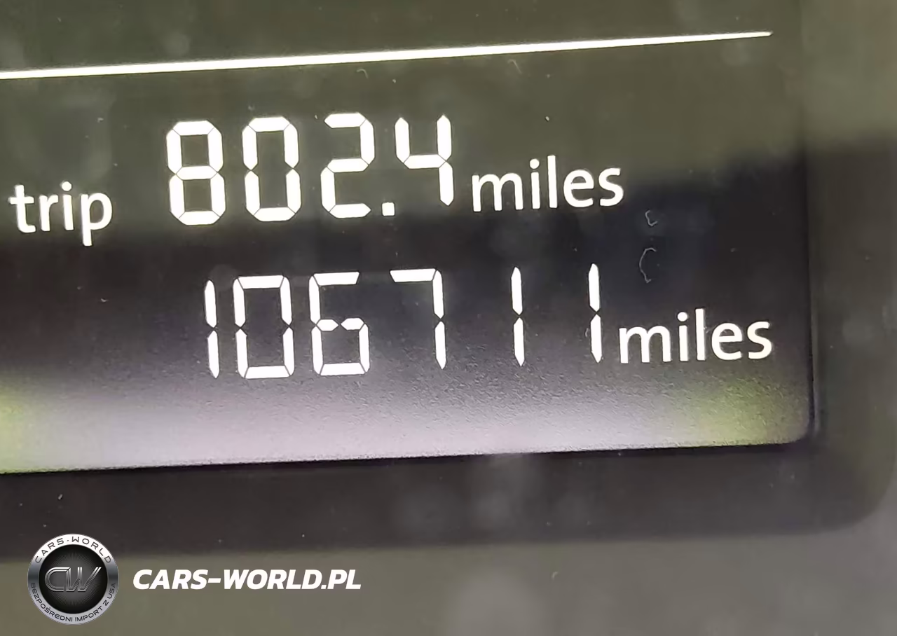 2015 Volkswagen Passat 1.8T Limited Edition VIN:1VWAS7A39FC089717 - 14