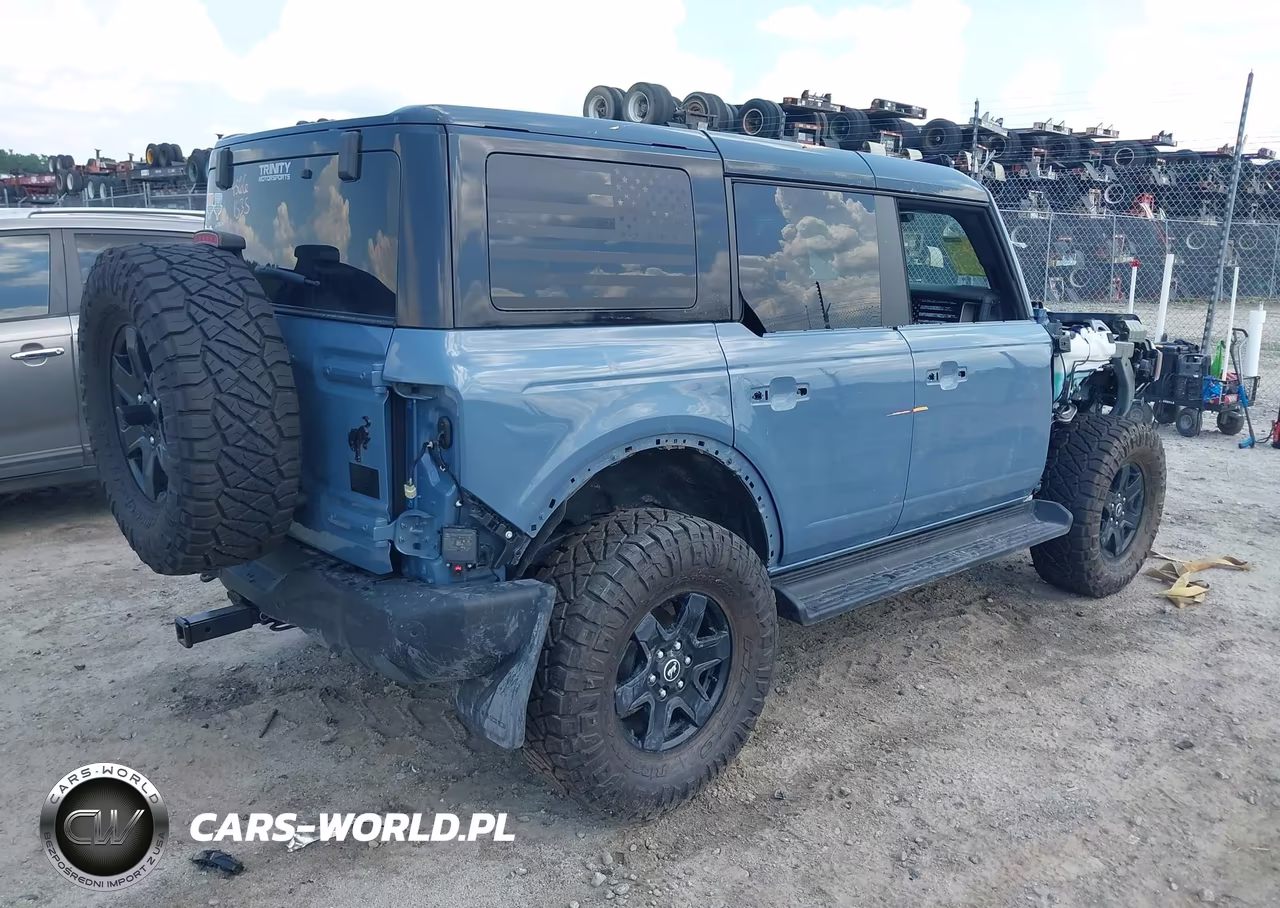 2025 Ford Bronco Outer Banks VIN:1FMEE8BPXSLB00474 - 4