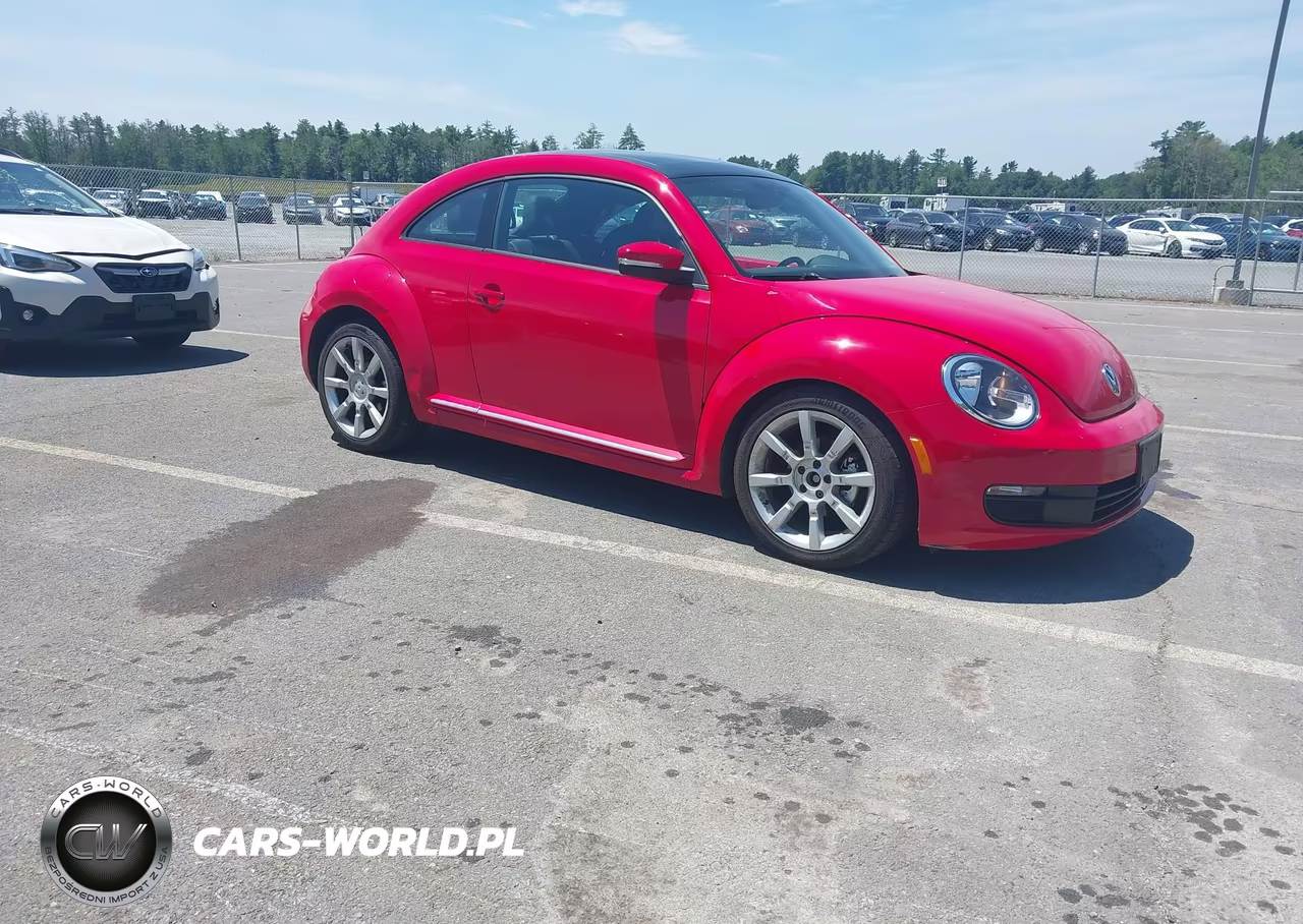 2014 Volkswagen Beetle 2.5L – zdjęcie 1 z 16