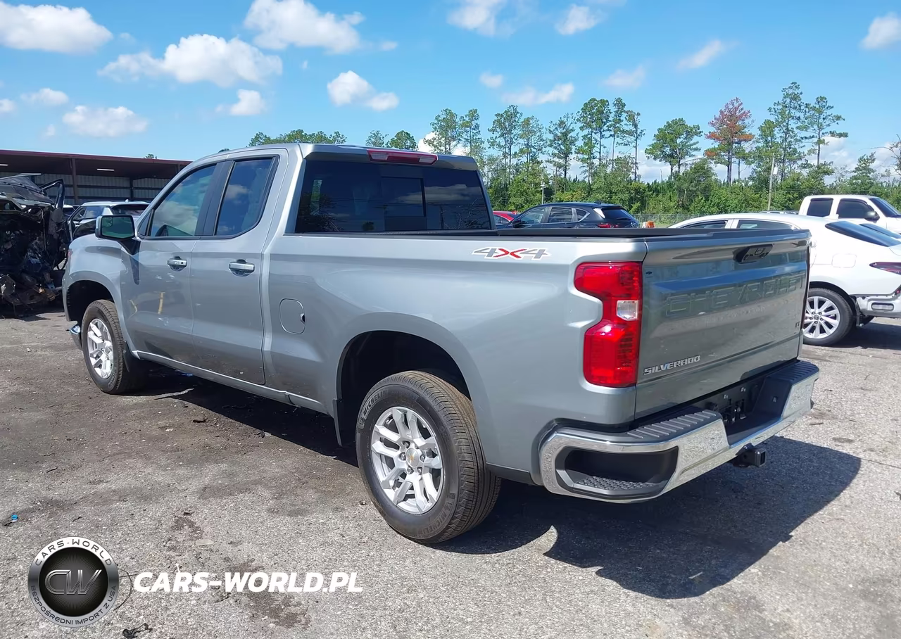 2025 Chevrolet Silverado 1500 4Wd Standard Bed Lt VIN:1GCRKDED8SZ148982 - 3