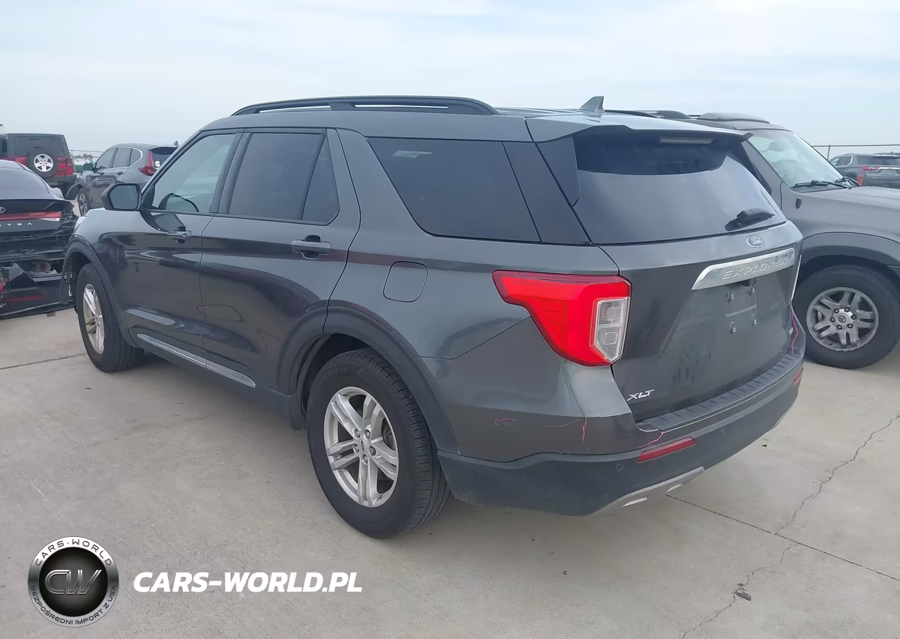 2020 Ford Explorer Xlt VIN:1FMSK7DH2LGC27581 - 3