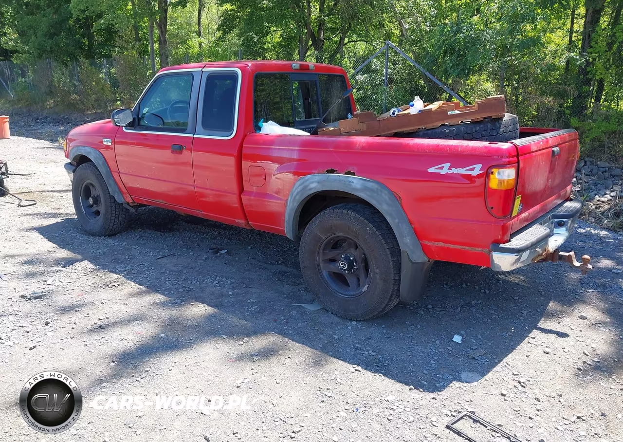 2002 Mazda B3000 VIN:4F4ZR17U92TM16052 - 3