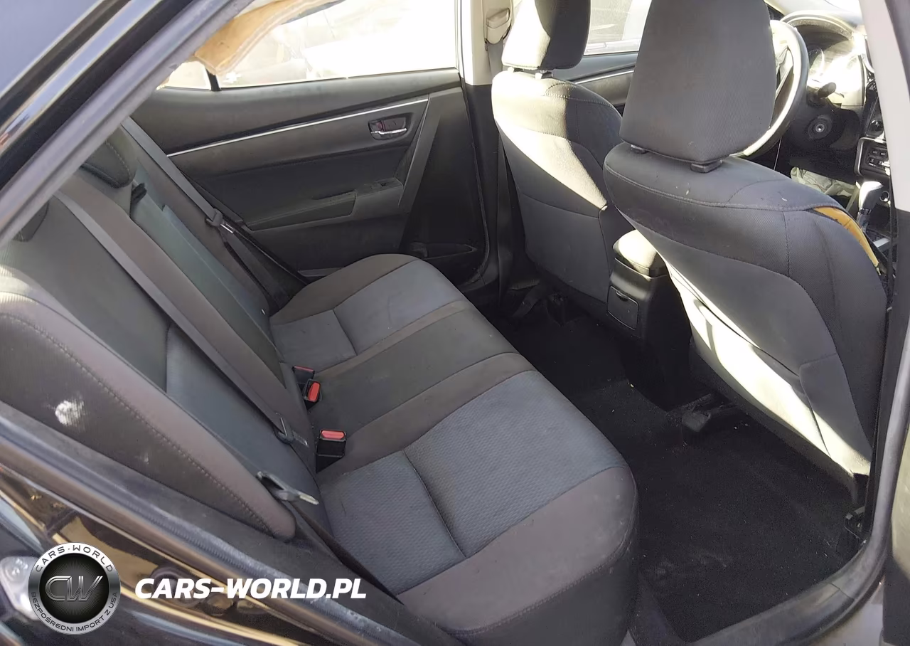2017 Toyota Corolla Le VIN:5YFBURHE4HP631109 - 8