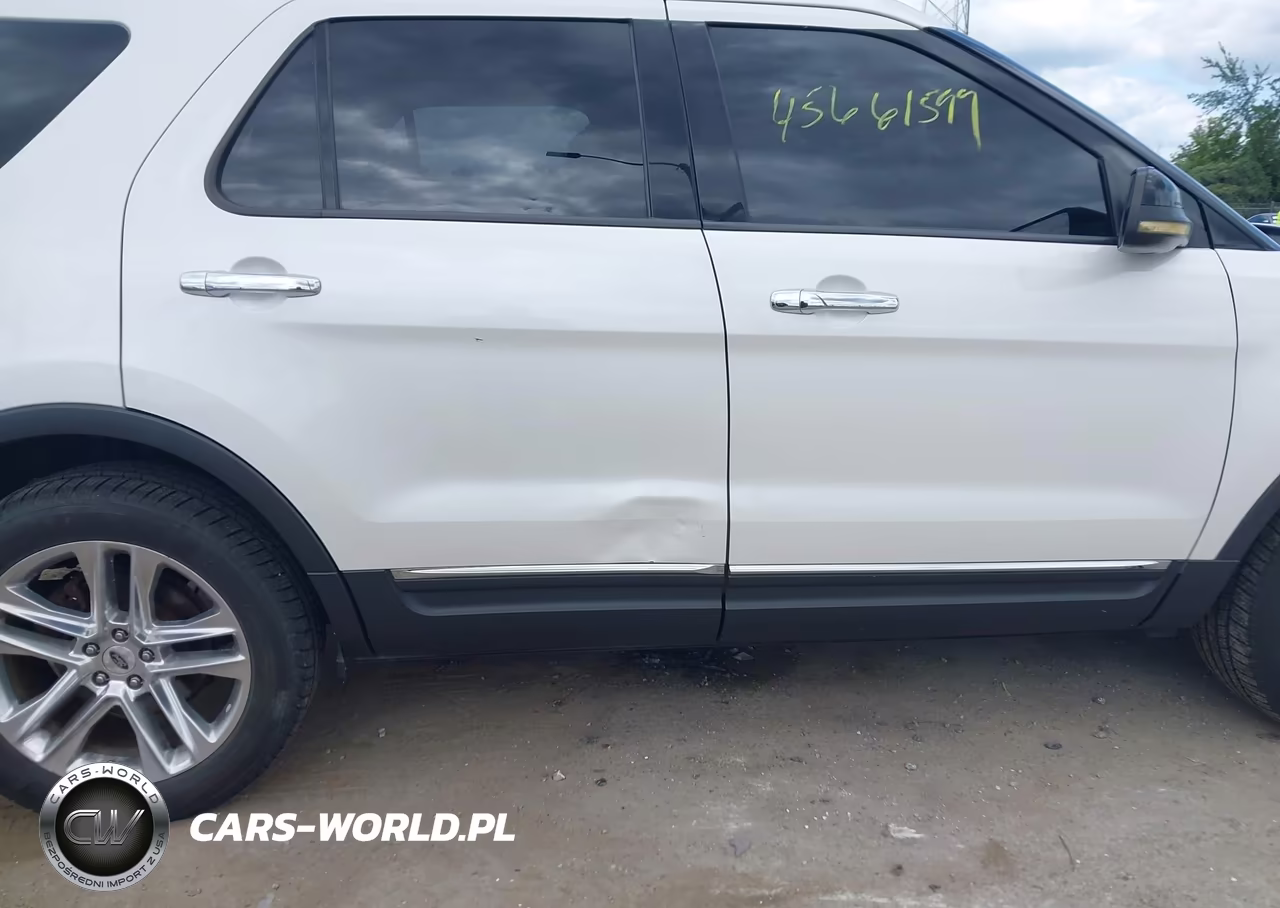 2011 Ford Explorer Xlt VIN:1FMHK8D86BGA50256 - 6