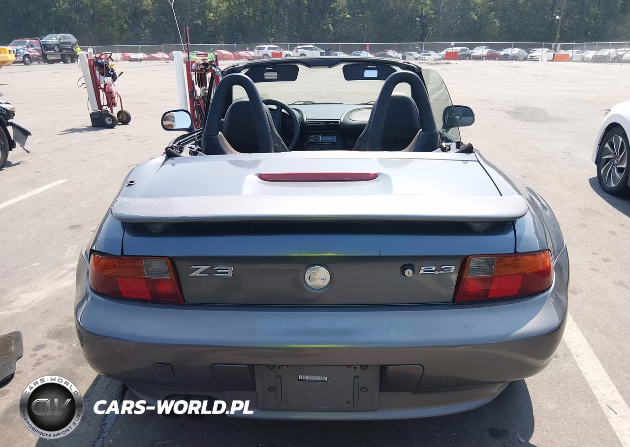1999 BMW Z3 2.3 VIN:4USCH9338XLG00738 - 16