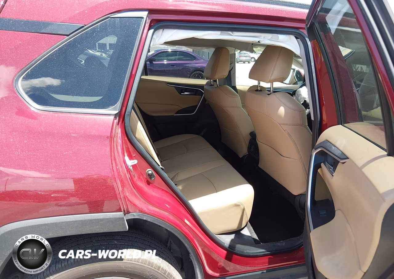 2025 Toyota Rav4 Xle Premium VIN:2T3C1RFV4SW379102 - 8