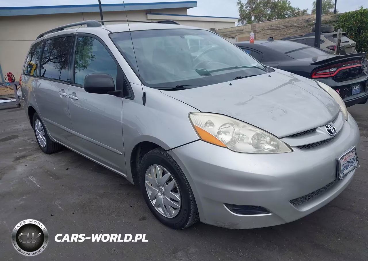 2008 Toyota Sienna Le