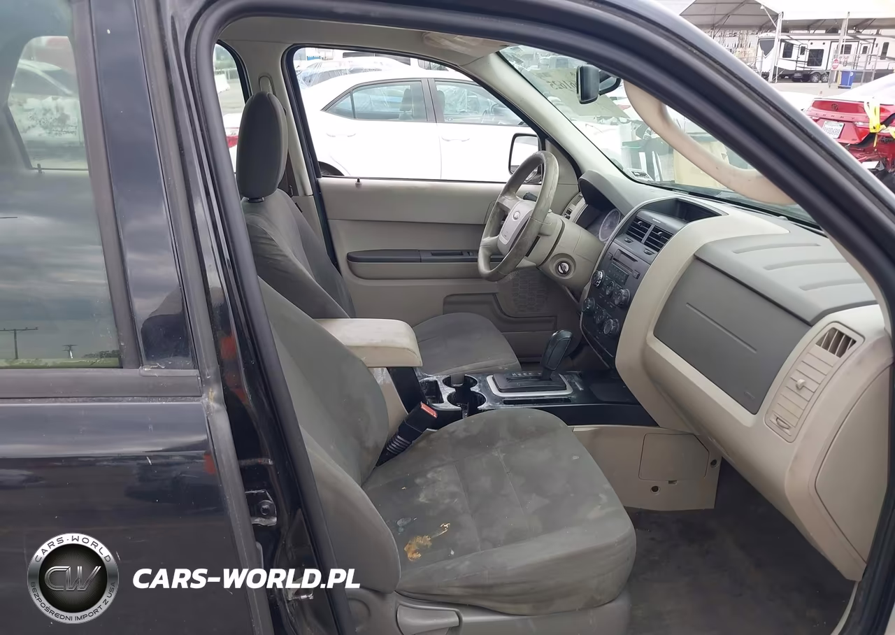2012 Ford Escape Xls VIN:1FMCU0C73CKA58585 - 5