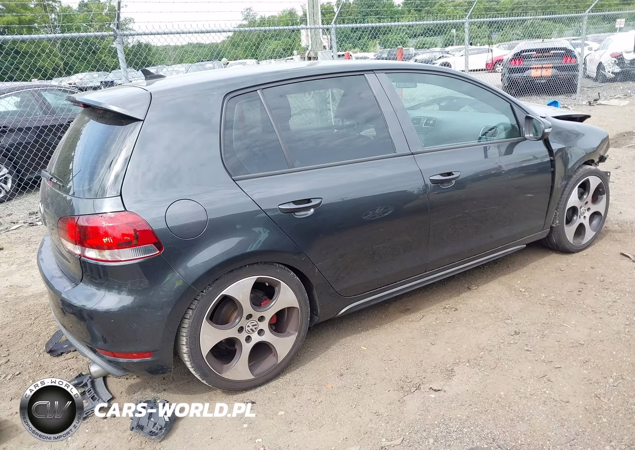 2011 Volkswagen Gti 4-Door-4-Door Autobahn VIN:WVWHV7AJ2BW021677 - 4