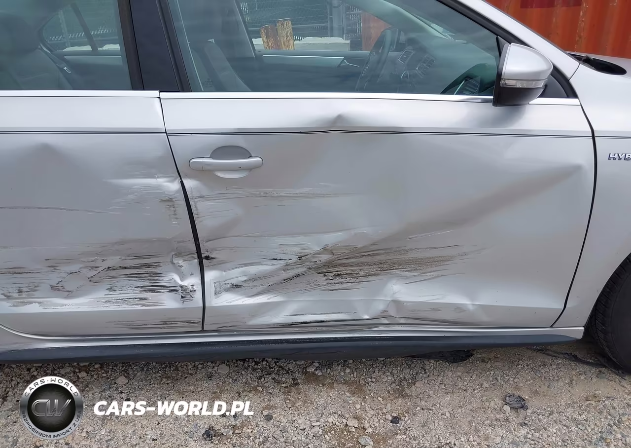 2013 Volkswagen Jetta Hybrid Se VIN:3VW637AJ3DM308815 - 12