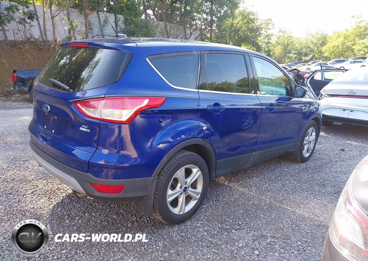 2016 Ford Escape Se VIN:1FMCU9GX4GUB74547 - 4