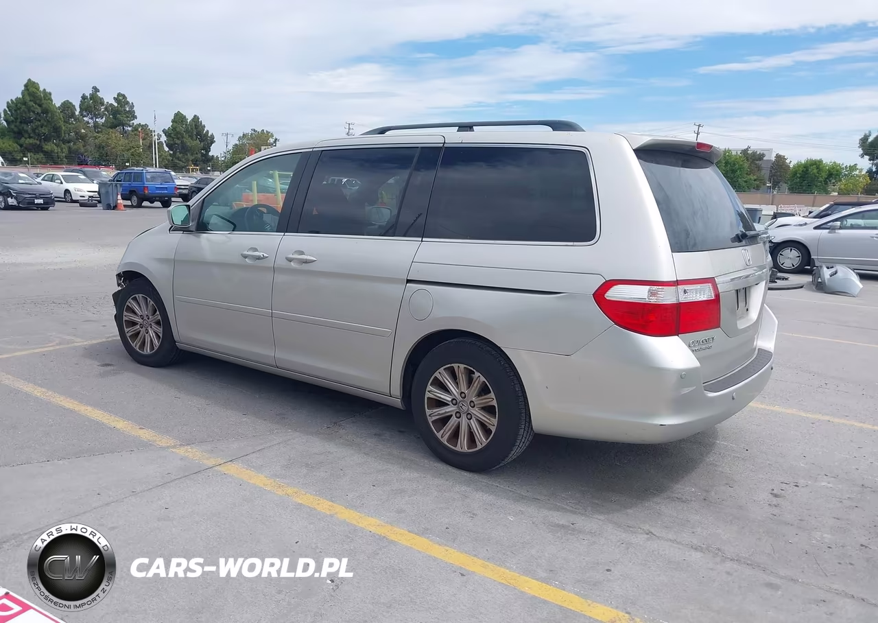 2007 Honda Odyssey Touring VIN:5FNRL388X7B047722 - 3