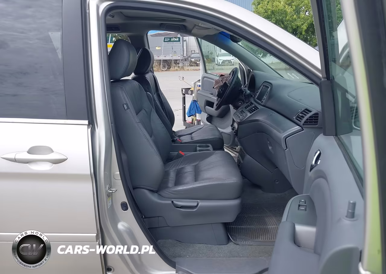 2007 Honda Odyssey Touring VIN:5FNRL388X7B047722 - 5